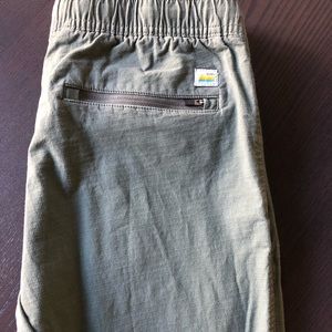 Men’s Vuori Ripstop Pants medium